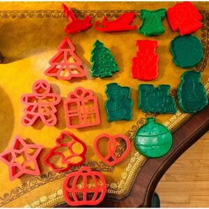 Christmas Holiday Cookie Cutter Set 19 Vintage Plastic w Handles Santa Snowman